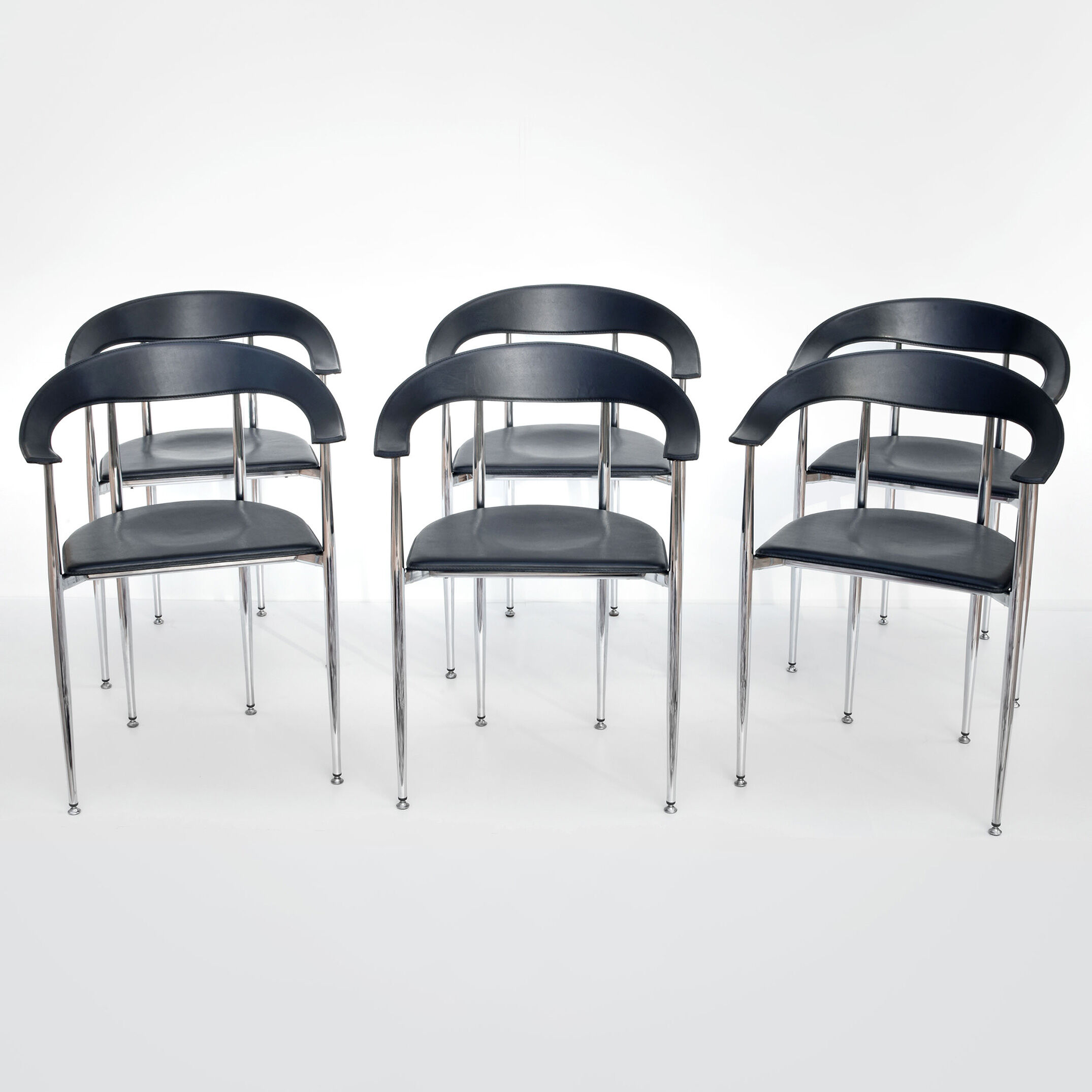 6 chaises chrome et cuir années 70