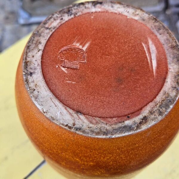 Pichet en céramique de l'atelier Madoura plein feu signé.