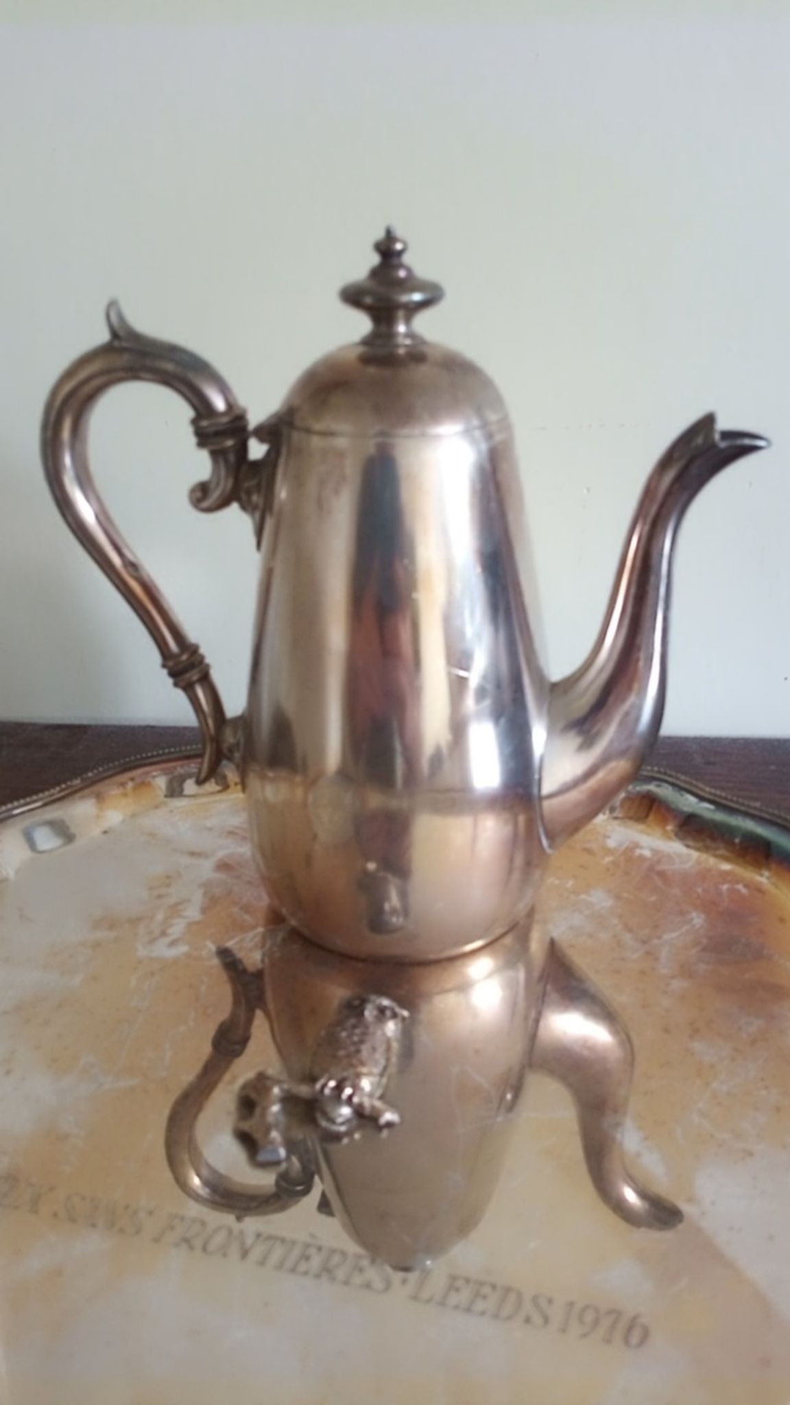 Tray and pourer - silver metal english