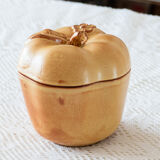 Artisanal box in raw stoneware in the shape of an apple