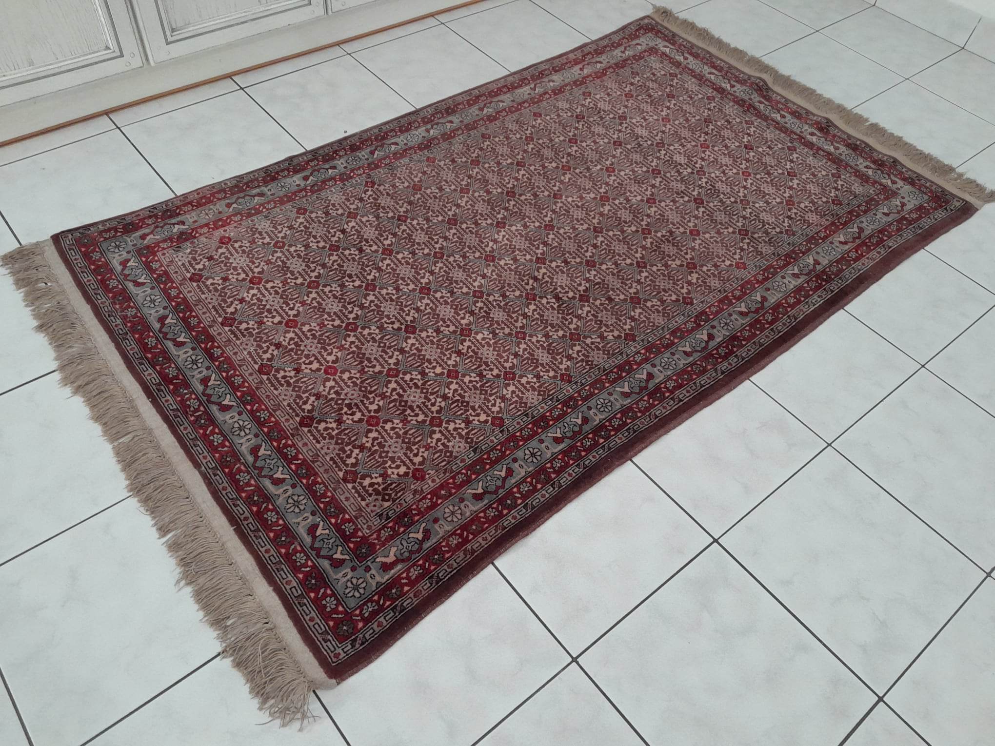 Handmade Persian Bidjar rug 195x115cm
