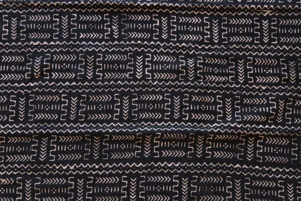 Vintage fabric from Mali - 152 x 205 cm