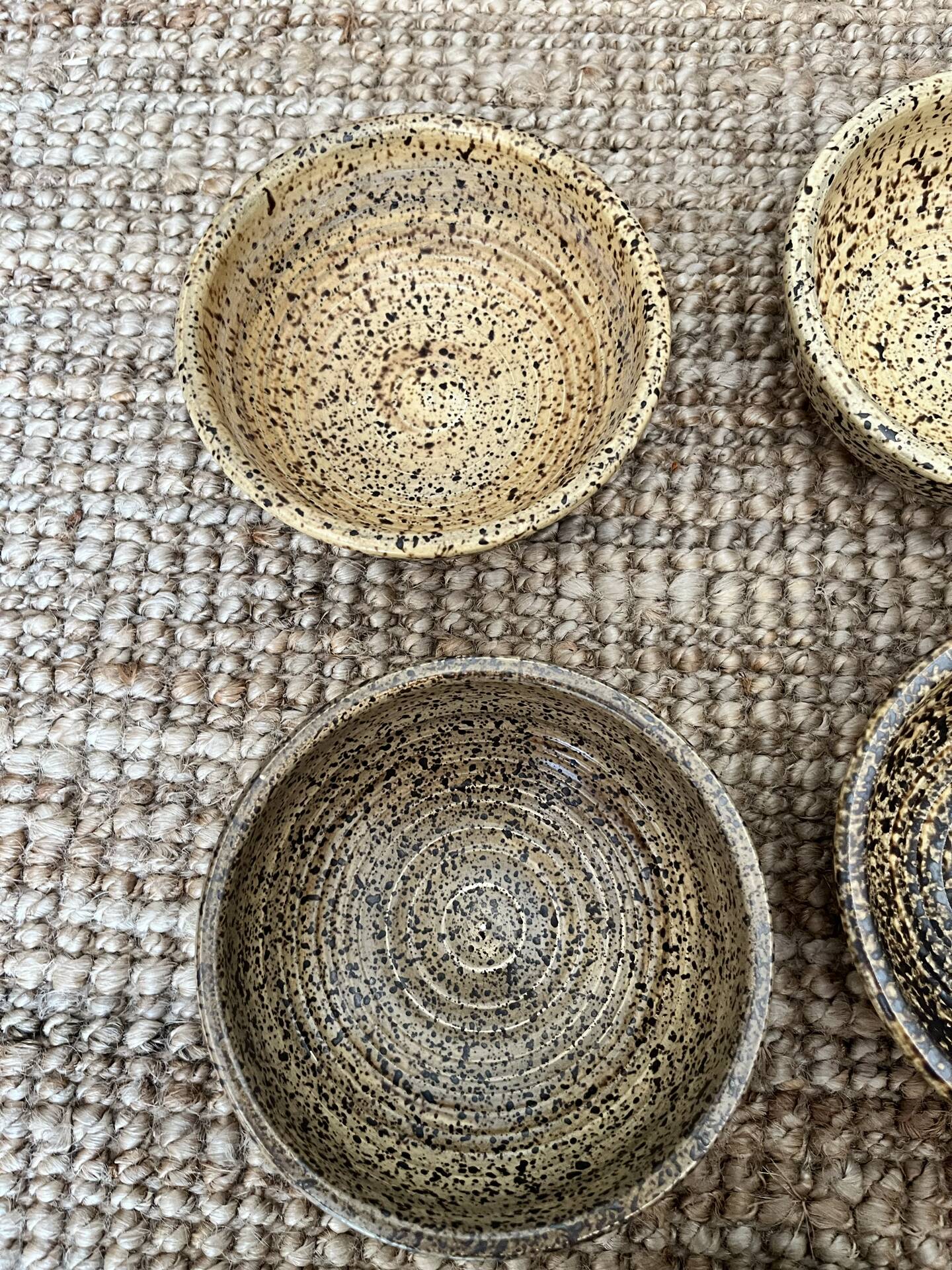 5 stoneware bowls