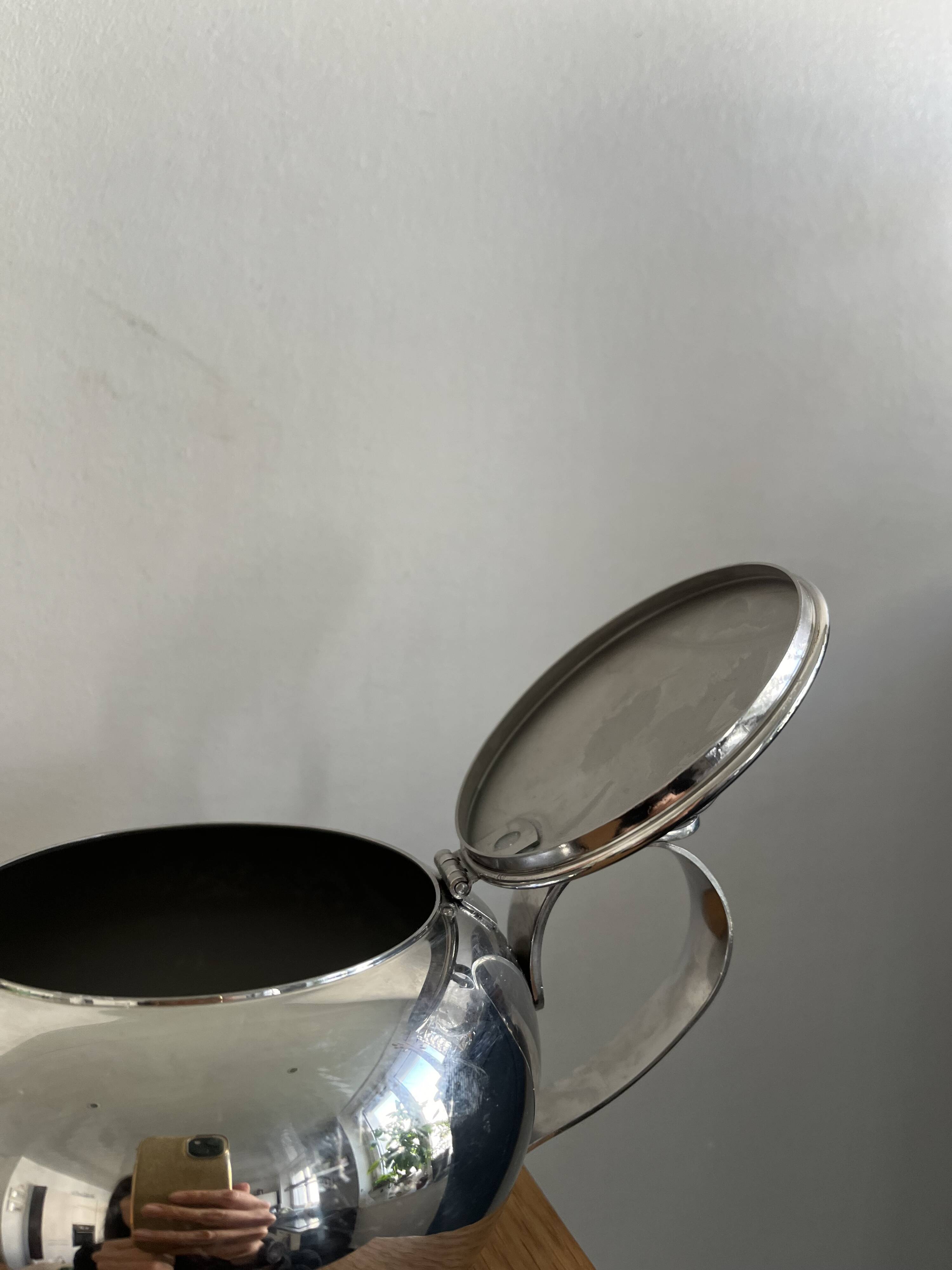 Vintage 70s stainless steel teapot