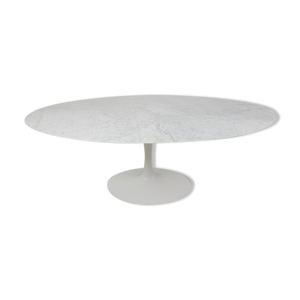 Table à manger tulip