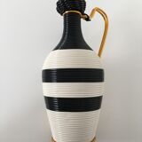 White and black scoubidou bottle
