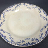 Lot 2 anciennes assiettes Creil & Montereau modèle Mireille