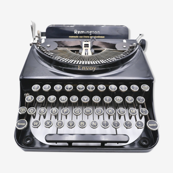 Remington typewriter envoy 1939