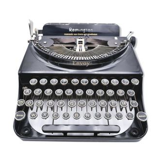 Remington typewriter envoy 1939