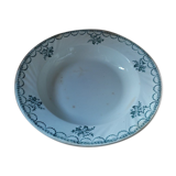 Plat creux en porcelaine St Amand fleurs verte