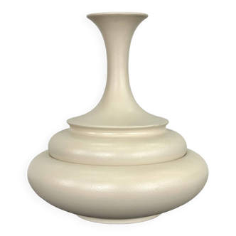 Italian cream-colored ceramic vase