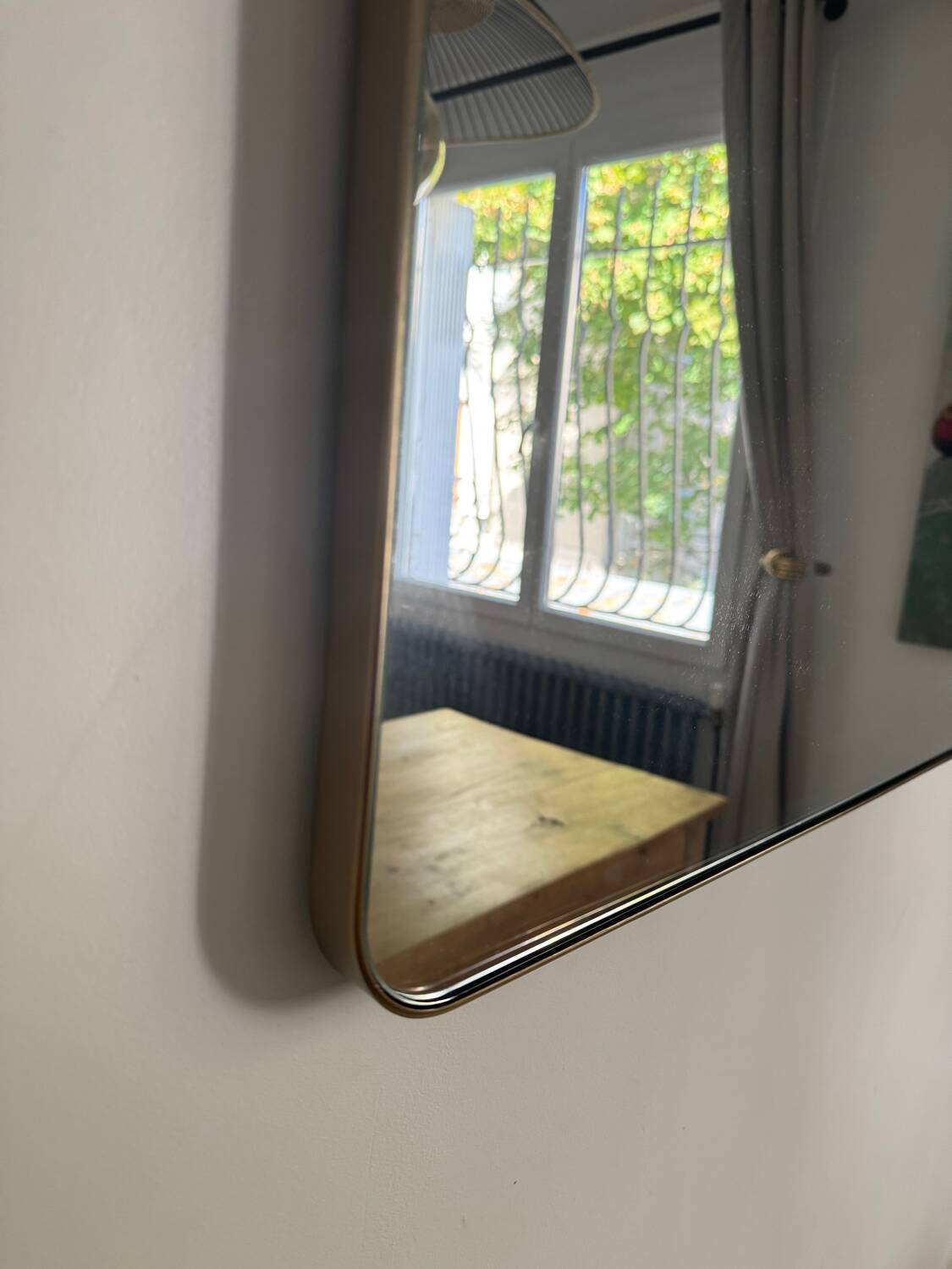 Grand miroir doré AMPM