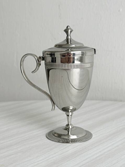 Small sugar bowl, metal stainless steel jam pot.