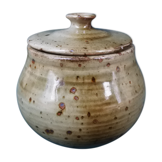 Ceramic pot