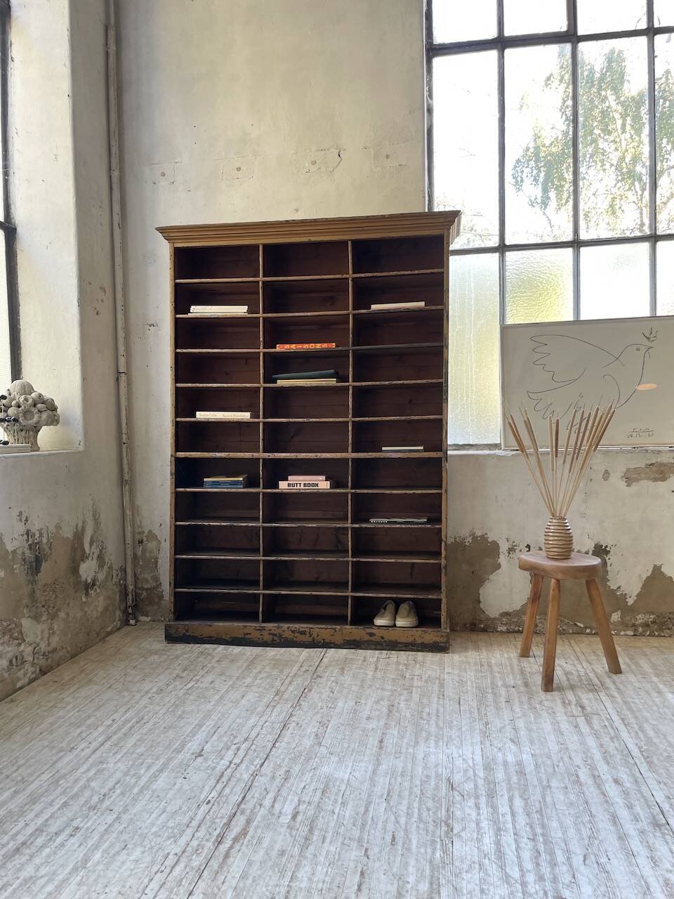 XL 1900 bookcase shelf