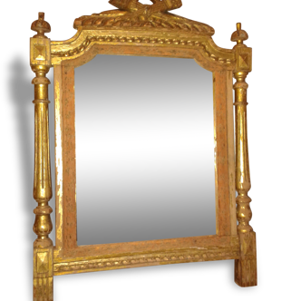 Pair of mirrors