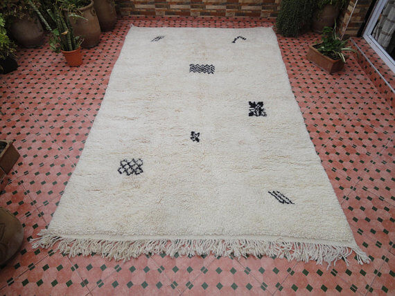 Beni Ouarin carpet 307 x 191 cm