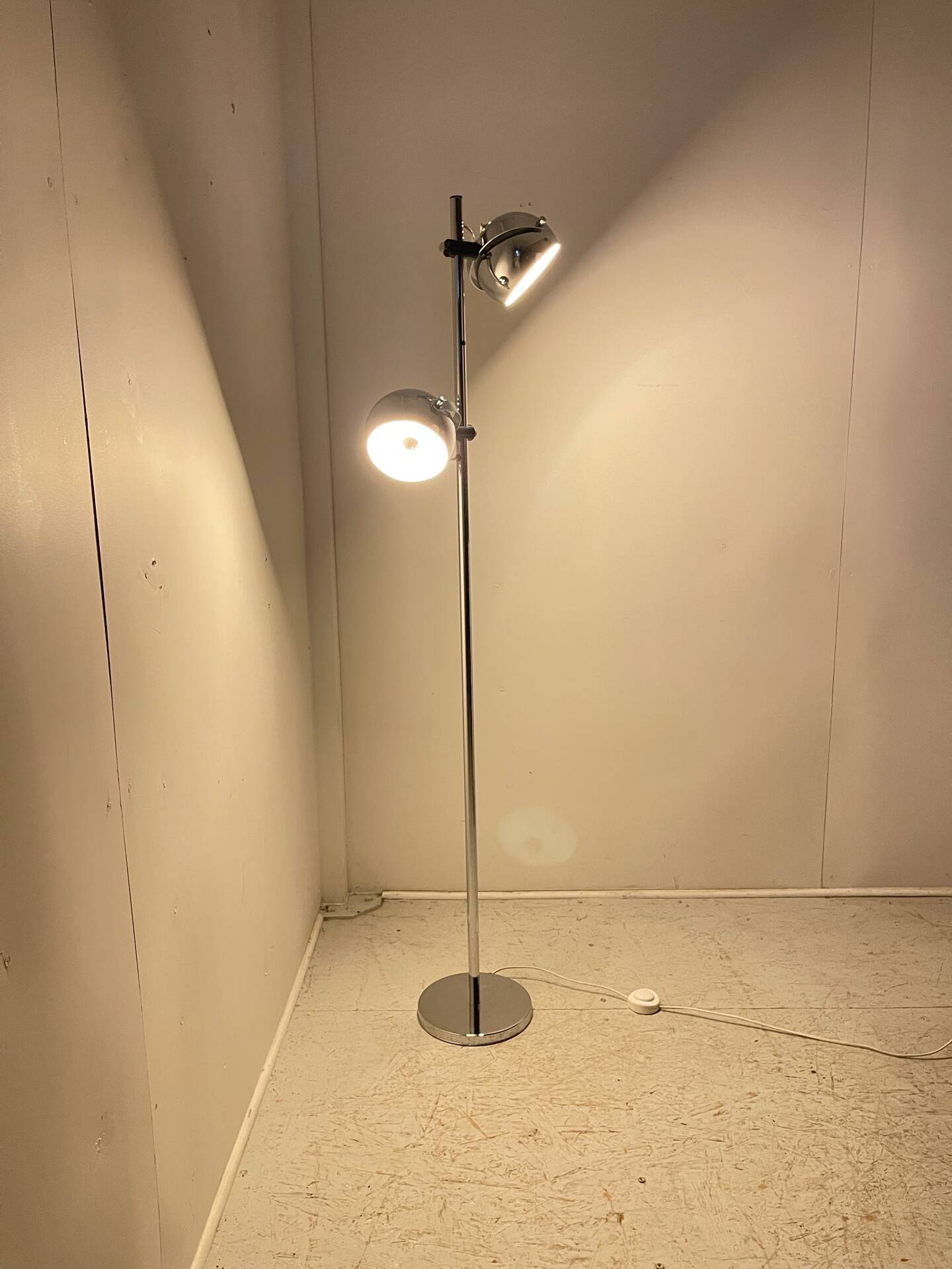 1970s floor lamp with 2 spots