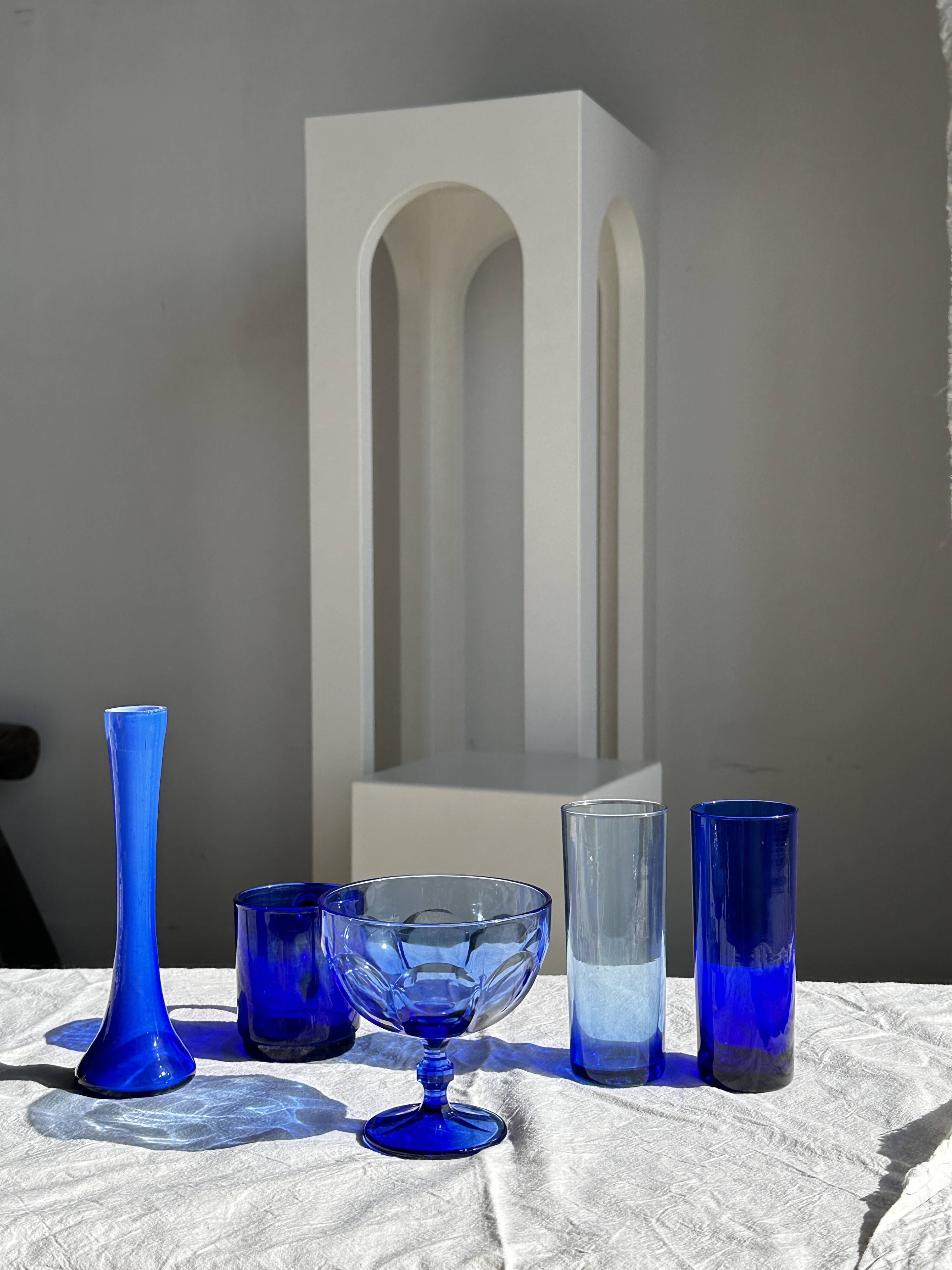 6 colored orangeade glasses