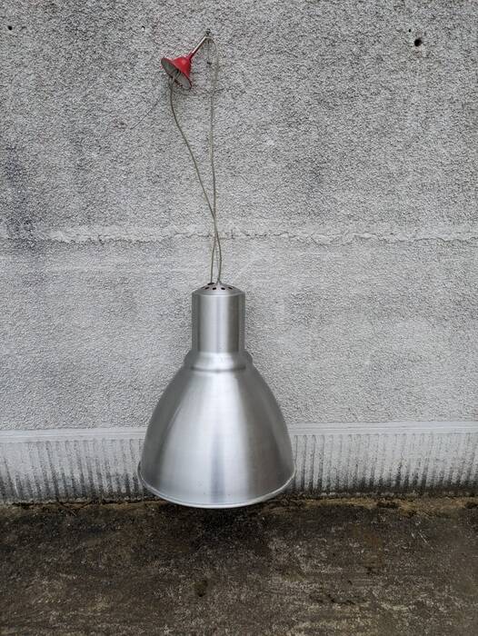 Industrial pendant light