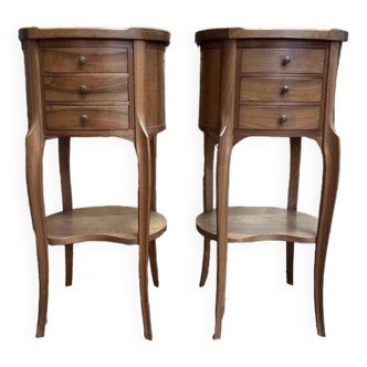 Paire de tables de chevets de style Louis XV - Transition en noyer