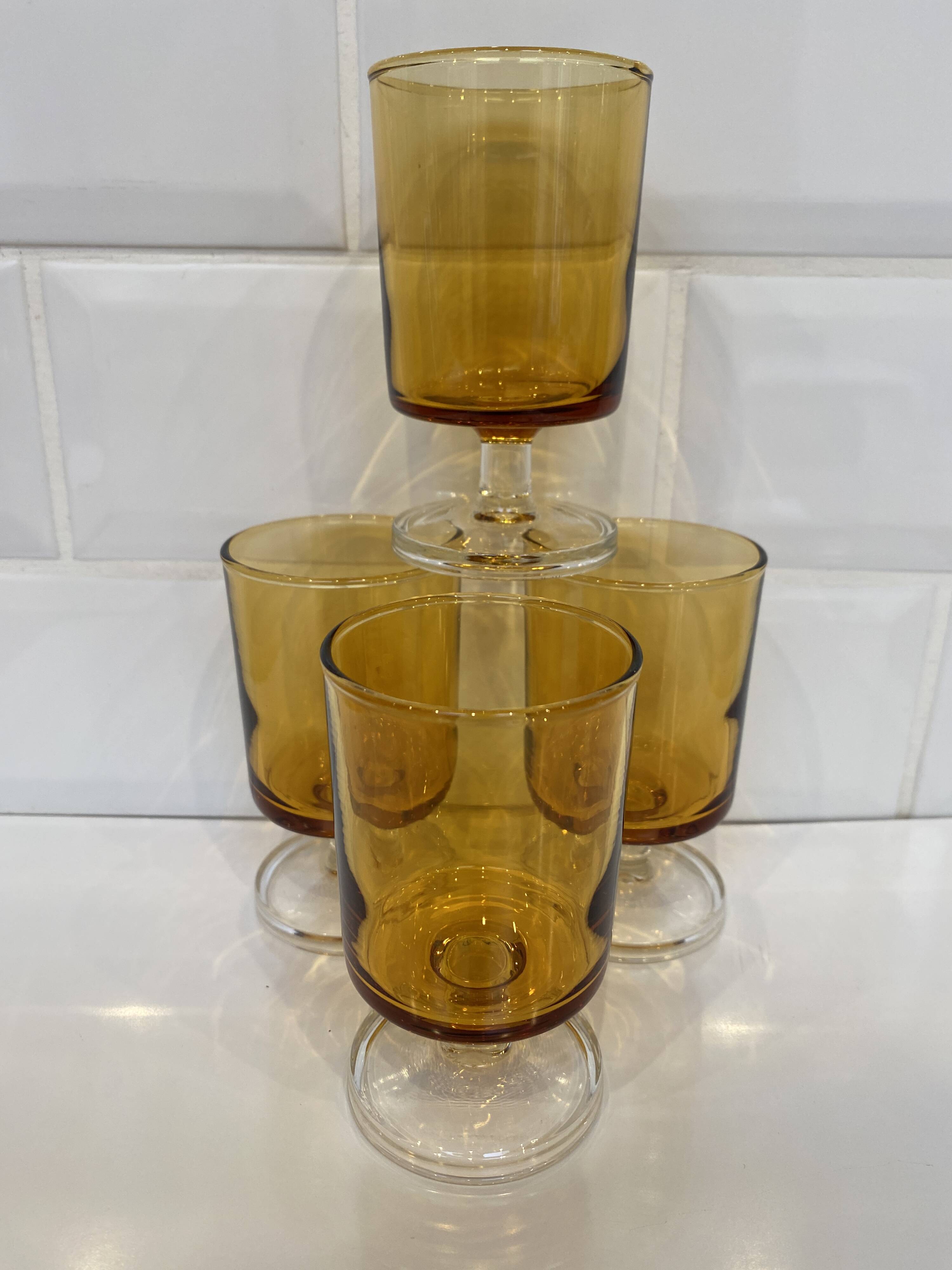 Set of 4 Luminarc Sweden Amber white wine glasses