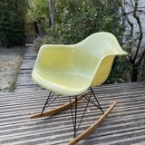 Fauteuil « RAR » de Charles & Ray Eames