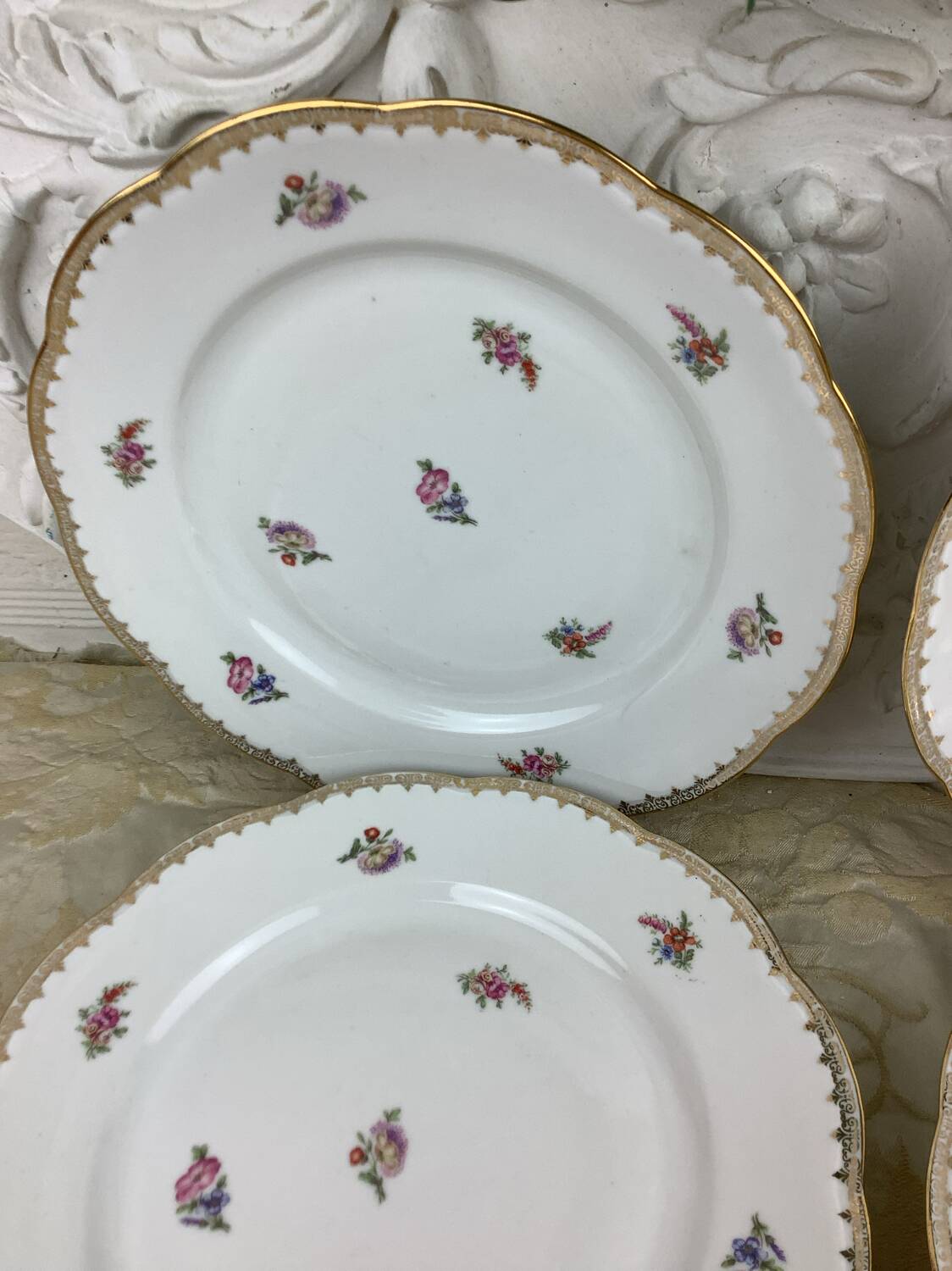 6 flat plates porcelain Limoges France