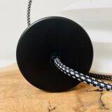 Corrugated opaline suspension