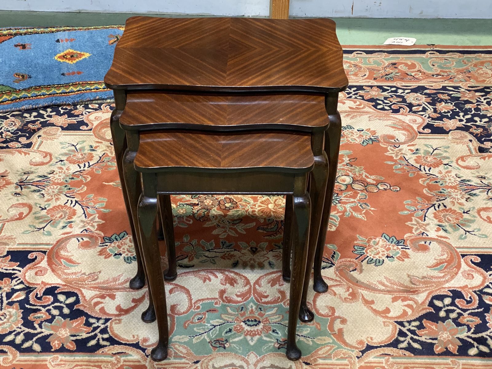 Suite of 3 Mapple tables - 70s mahogany