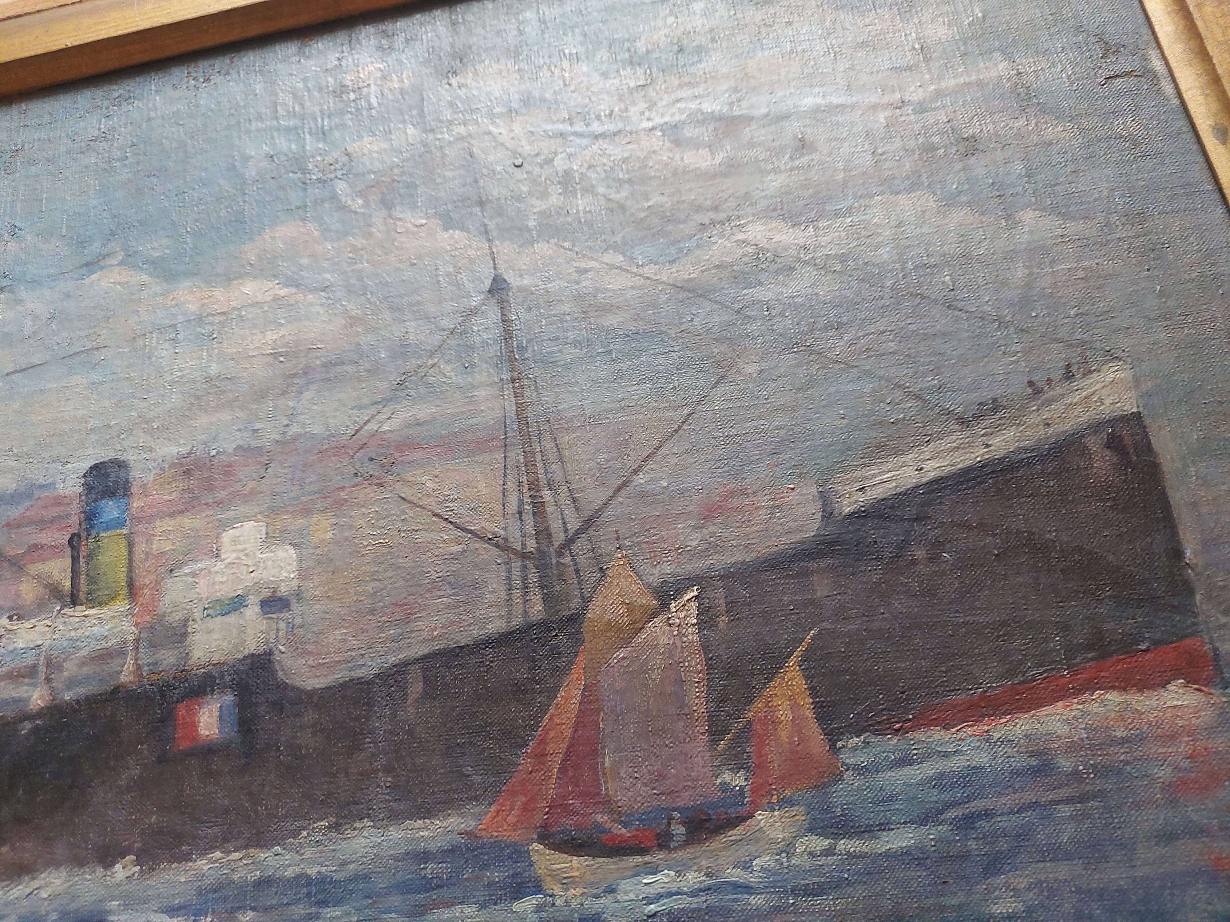 Marine , boat , entrance to the port of Marseille ( le panier )