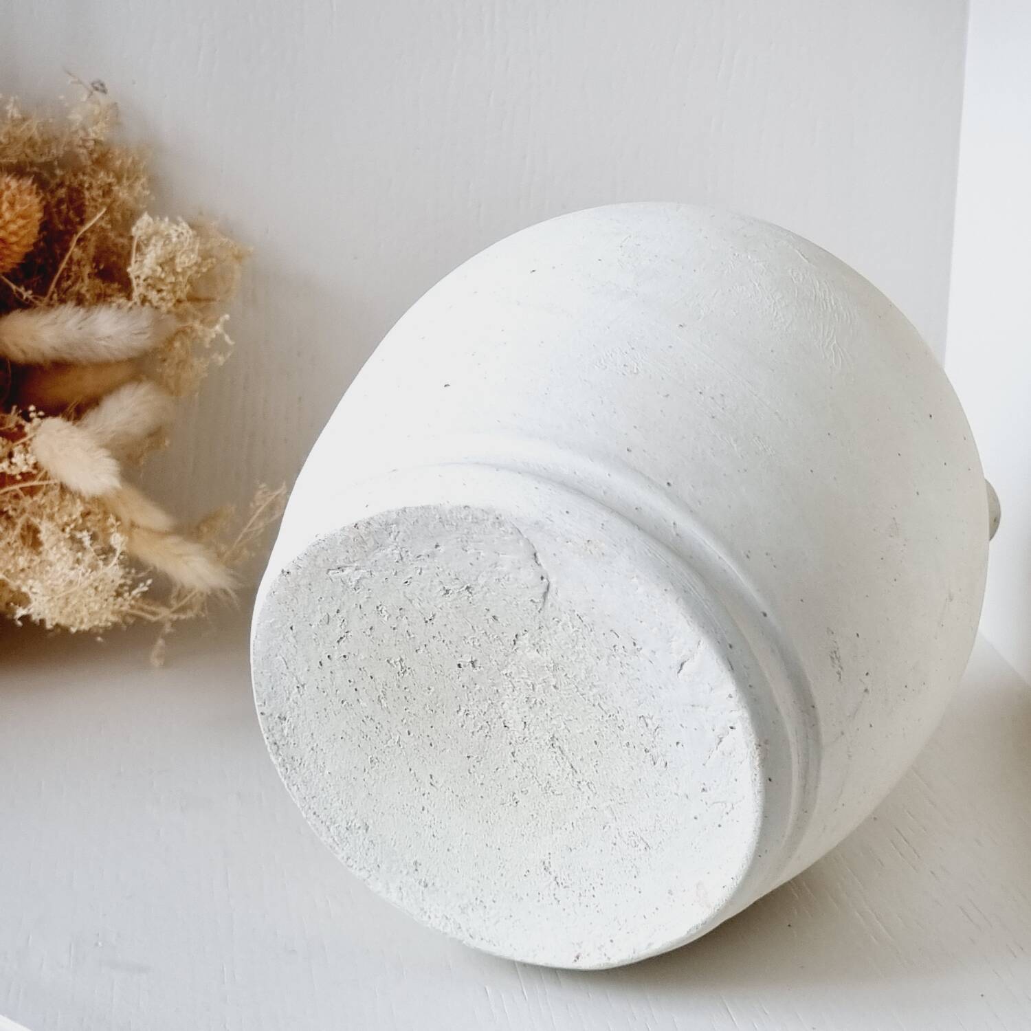 White terracotta gargoulette