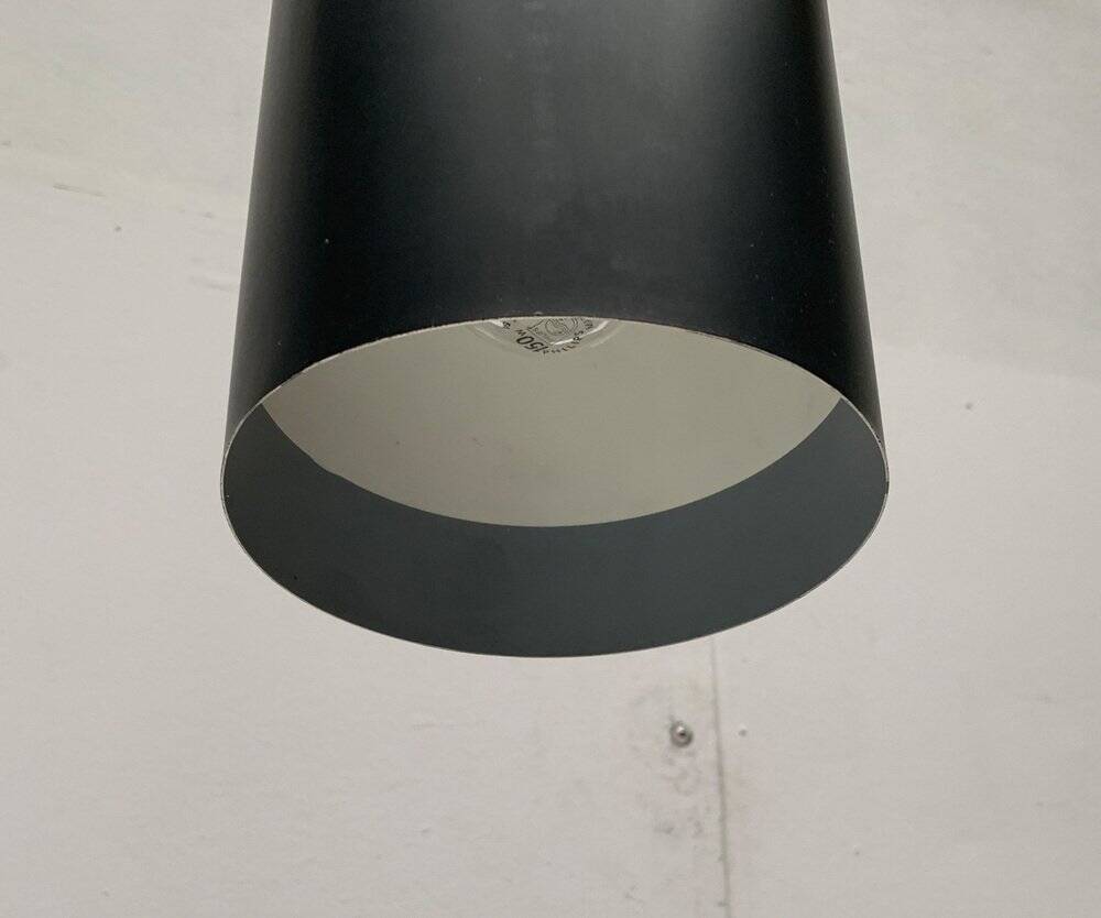 Minimalist cylindrical pendant light from the mid-century in metal by Eila & John Meiling for Louis Poulsen, set of 3.