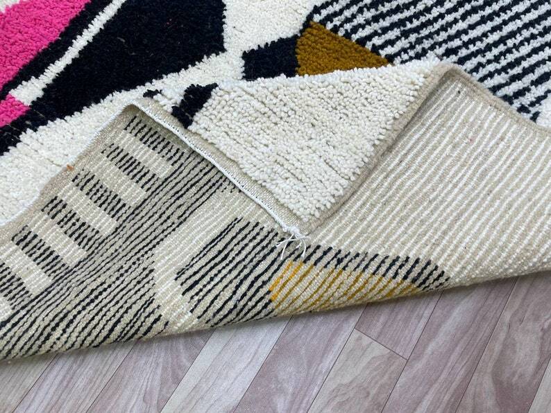 Berber Moroccan rug 200cm x 250cm