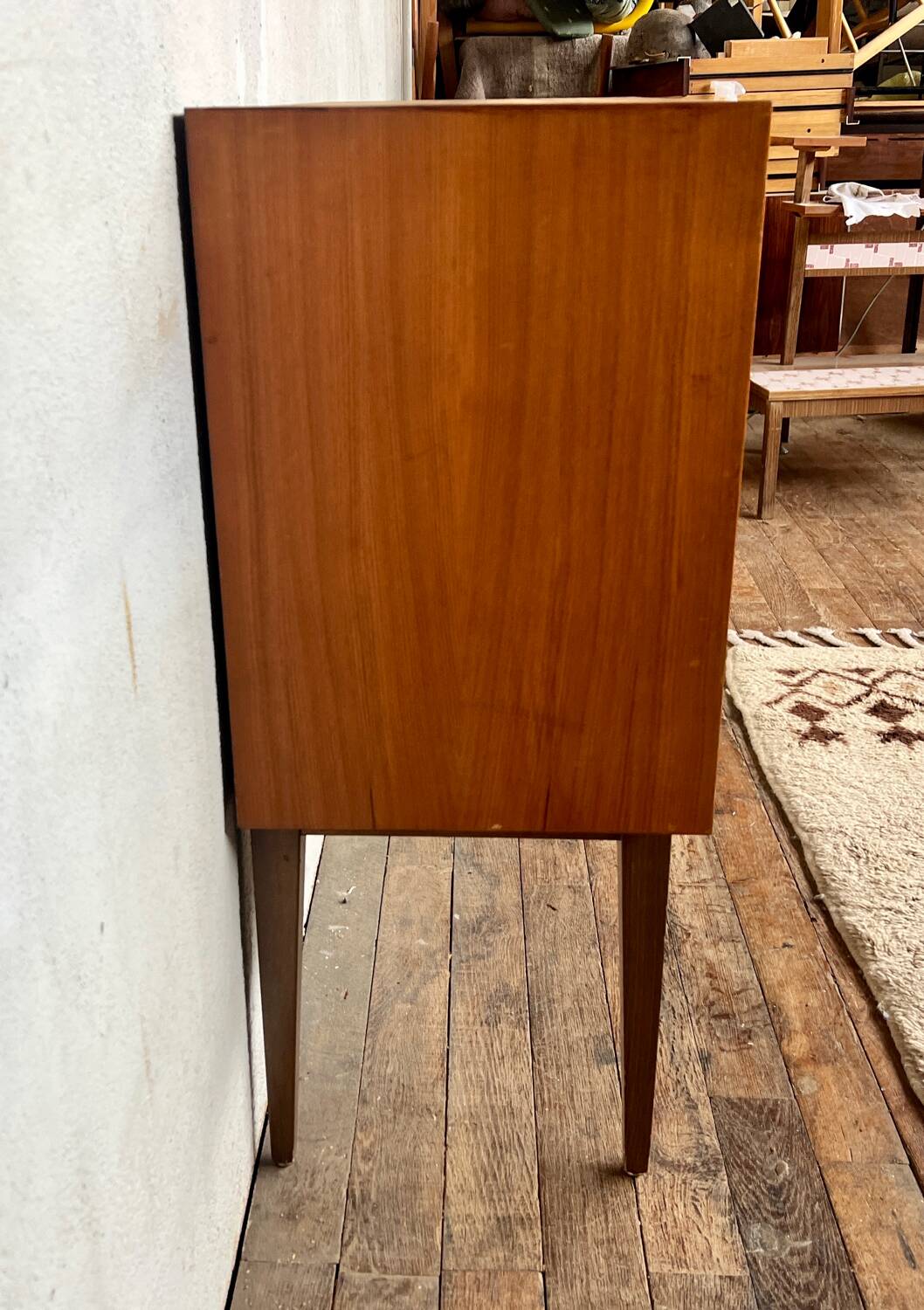Vintage hifi tv cabinet bar