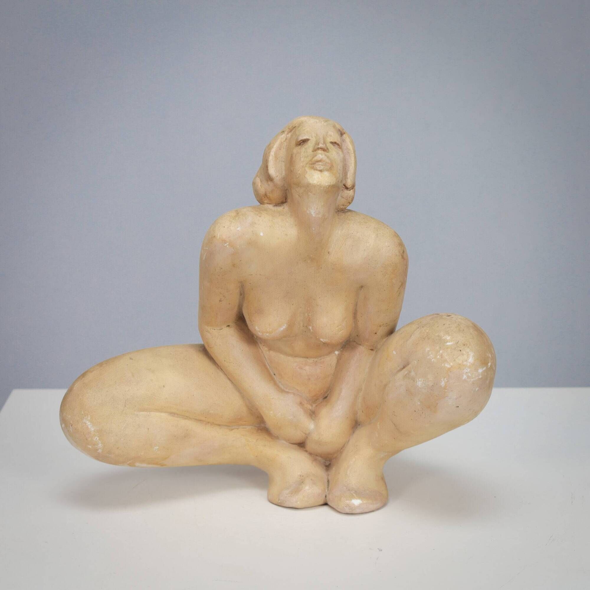 Group of four female sculptures by Francine Govers, Netherlands, 1990s