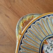Important oval dish in faience from Boulogne-sur-Mer - Géo Martel