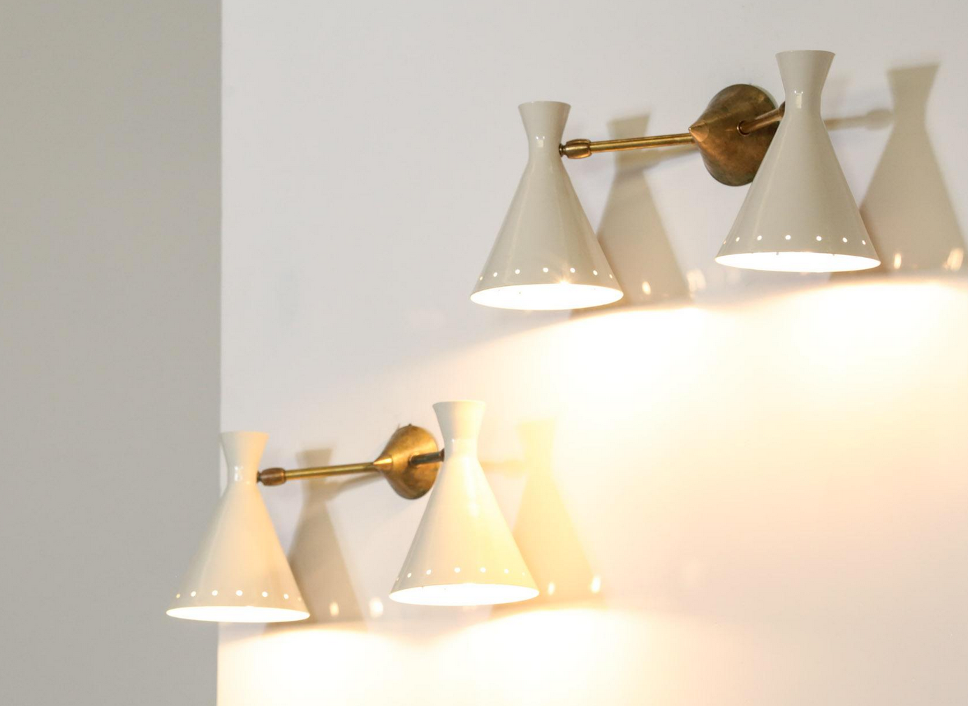 Italian wall lamp sconce double white