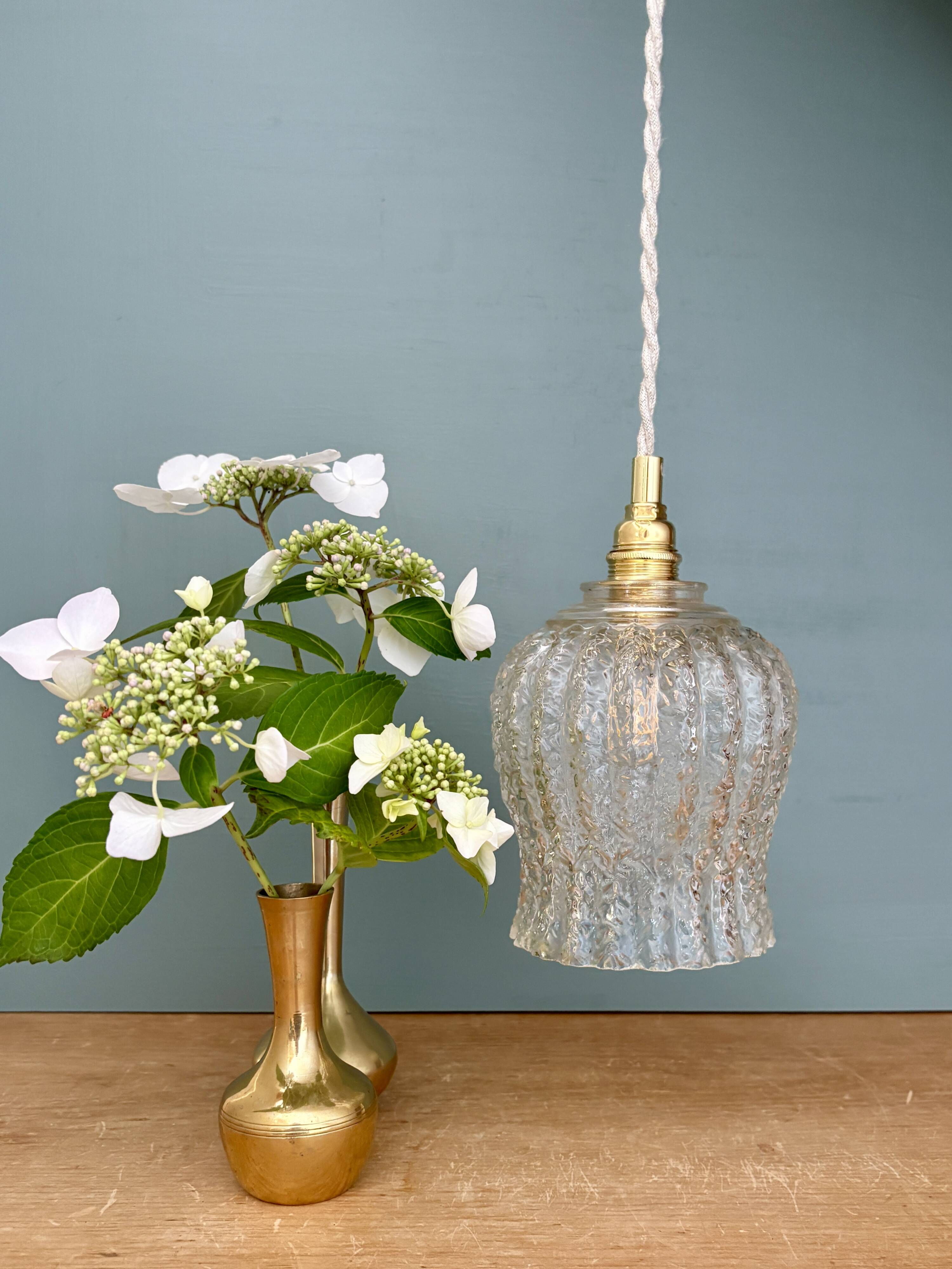 Vintage tulip pendant light in clear molded glass