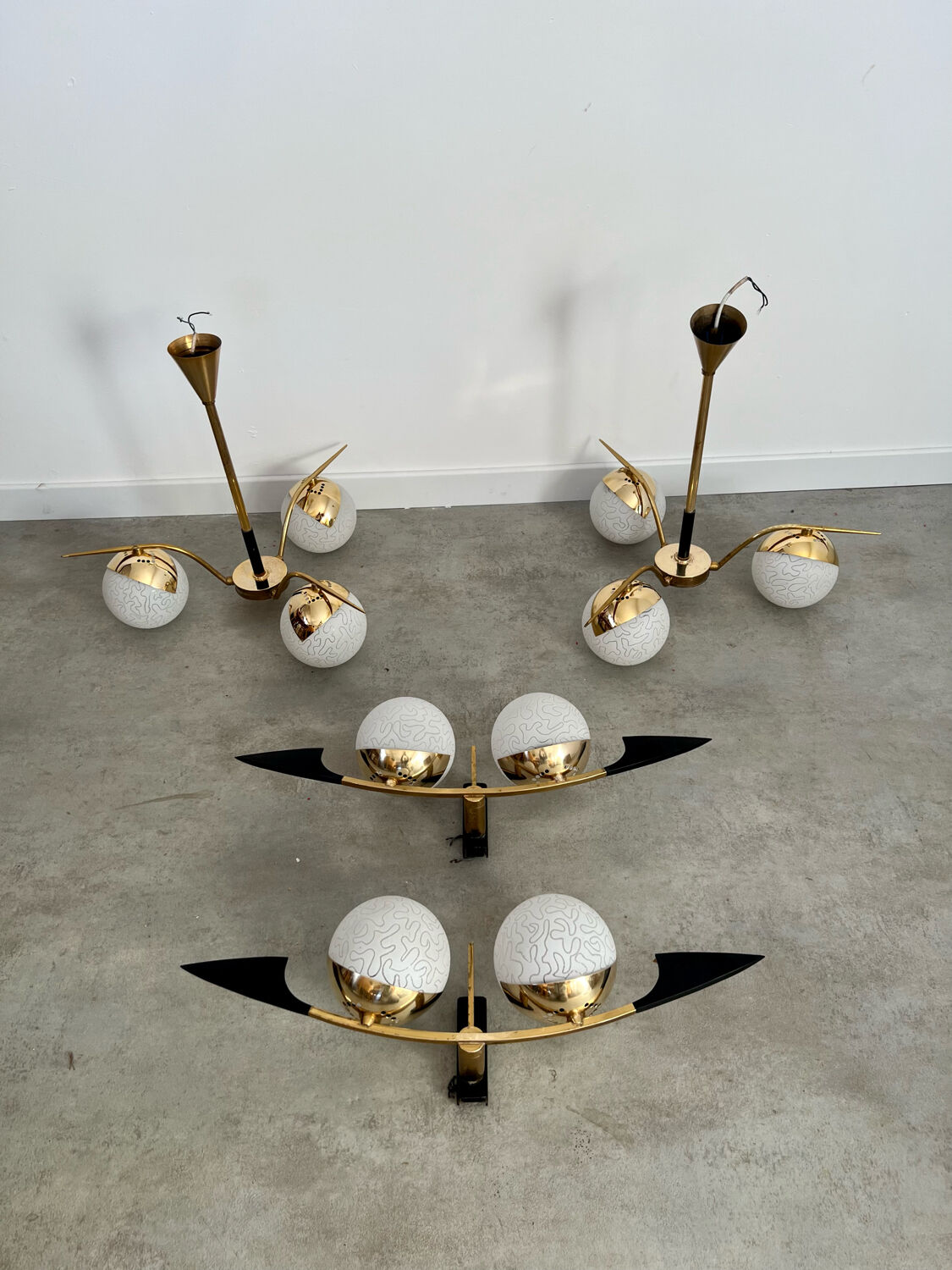 Lot light fixtures and chandeliers design Arlus 50s brass and opaline vintage
