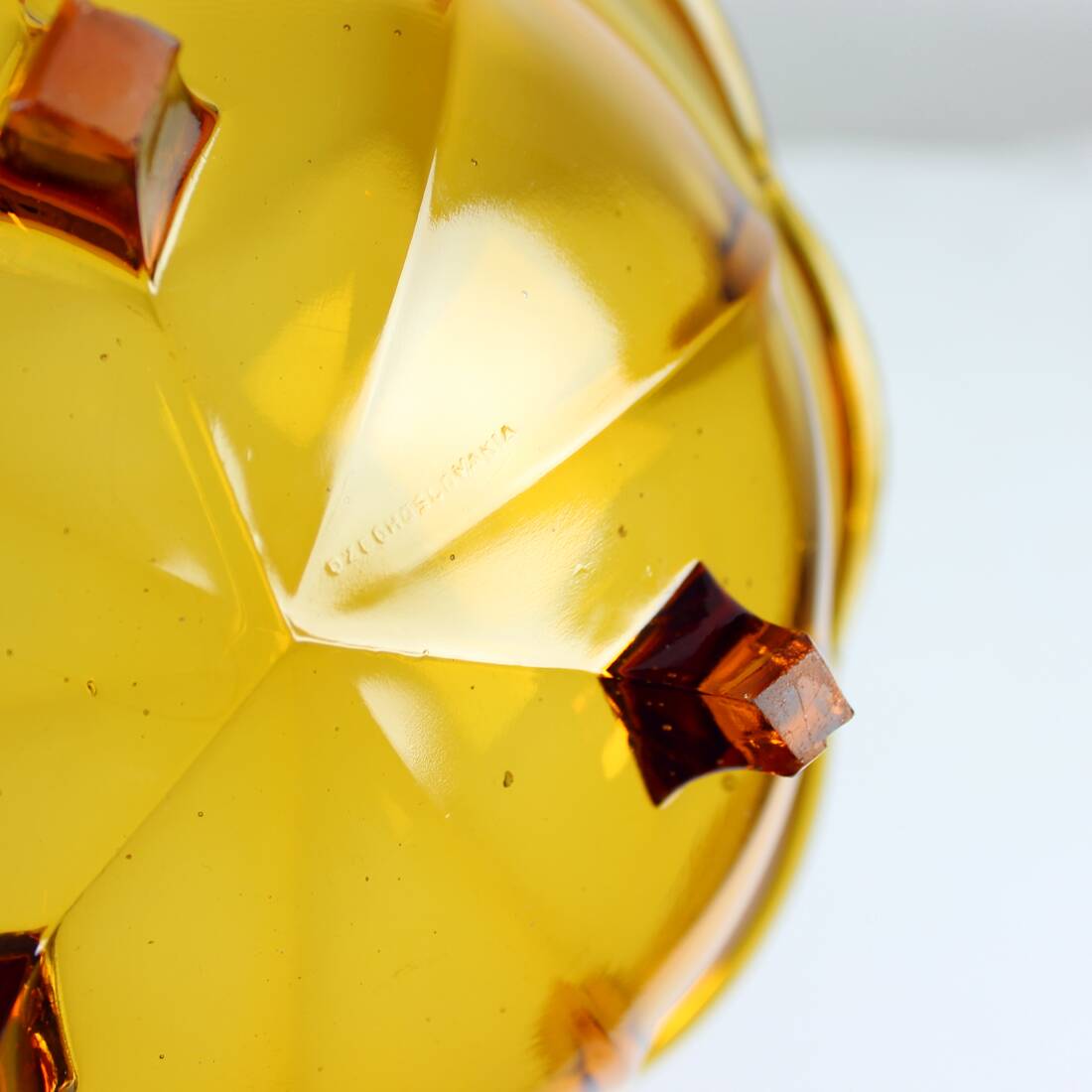 Bol vintage en verre pressé par Borske Sklo Union, Tchécoslovaquie 1960