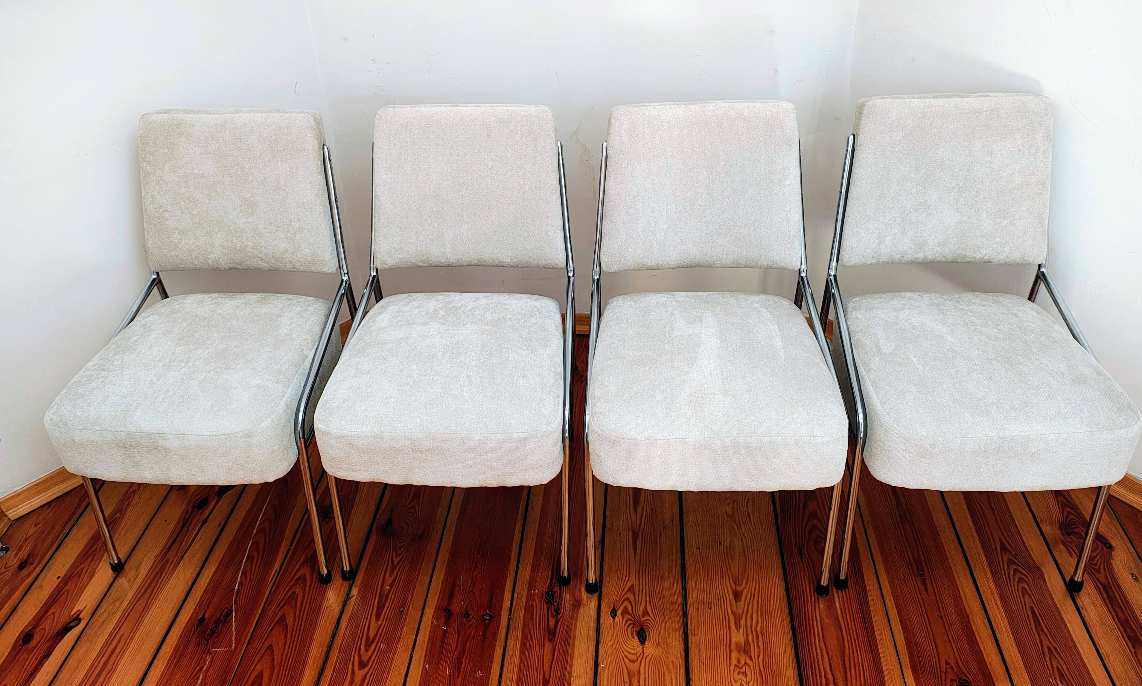 Bauhaus Dining Chairs attributed to Hynek Gottwald, Former Czechoslovakia,
