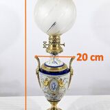 Lampe à pétrole en faïence, époque Napoléon III, milieu XIXème