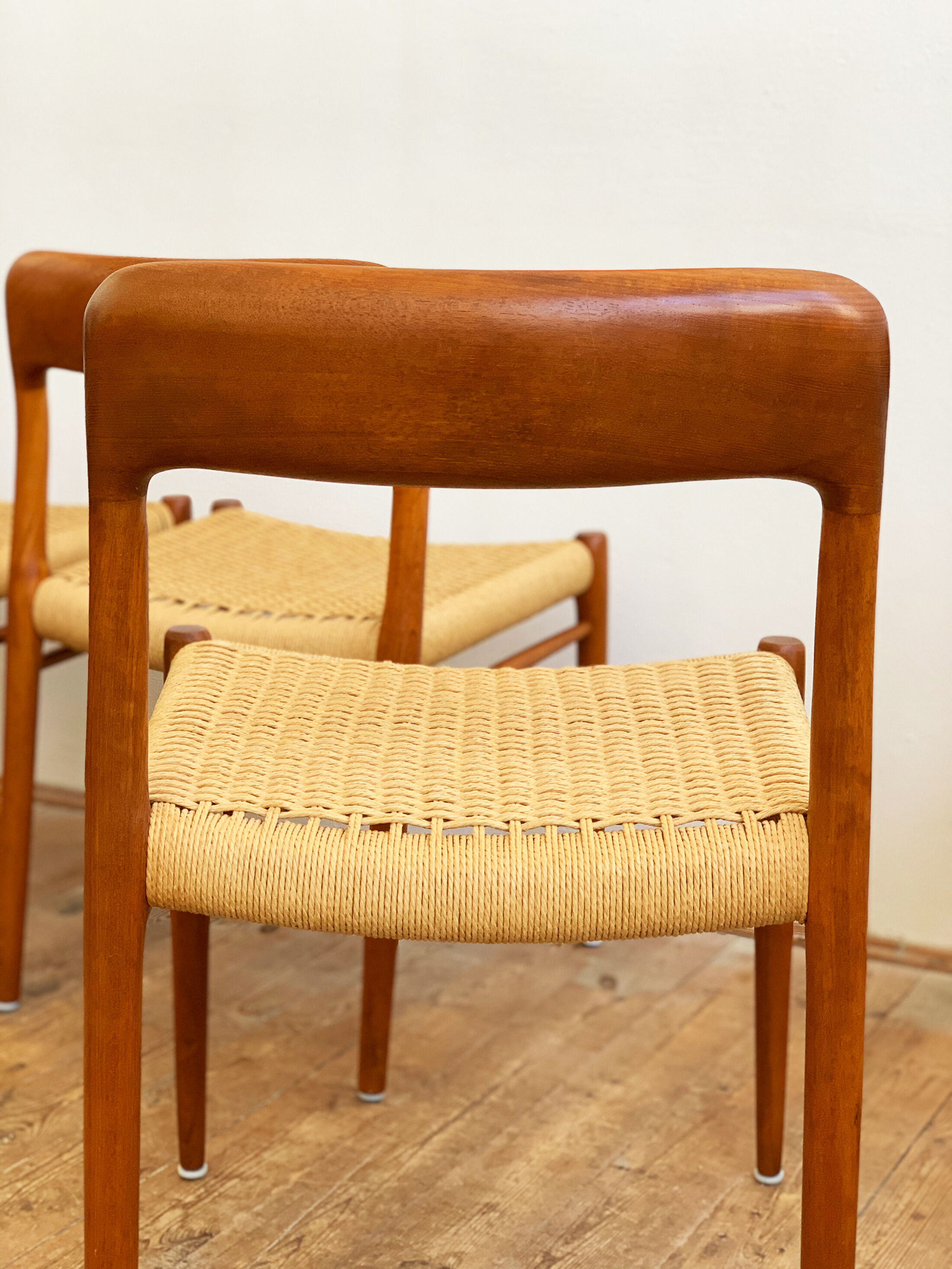 Danish dining chairs, model 75 by Niels O. Møller