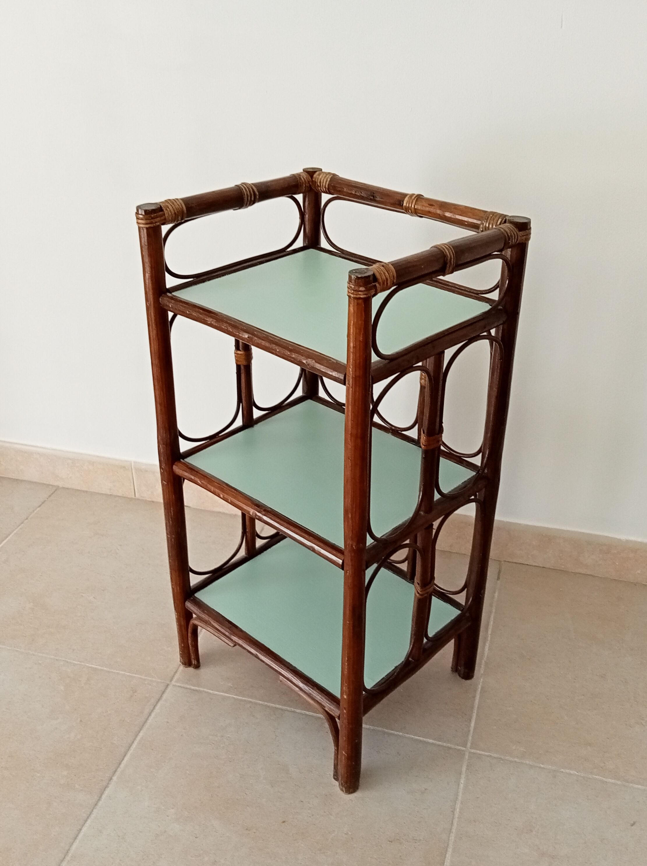Vintage stand shelf in bamboo and rattan