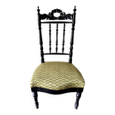 Chaise en bois tourné noir et laine verte