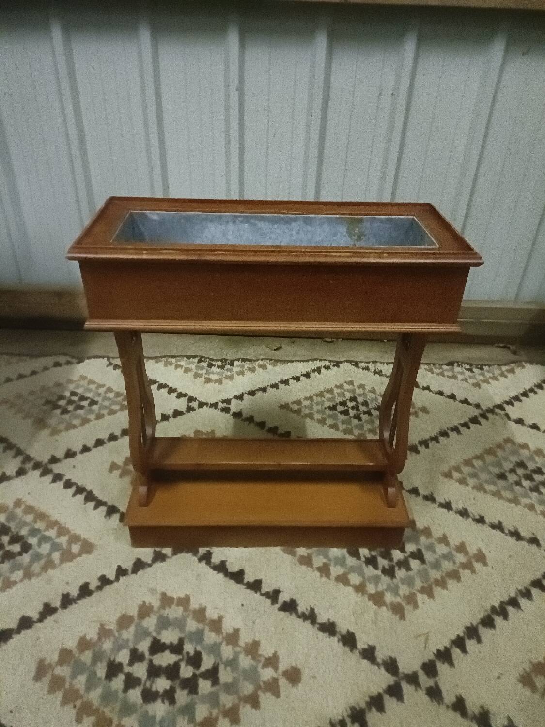 Indoor wooden planter, lyre legs, zinc tray