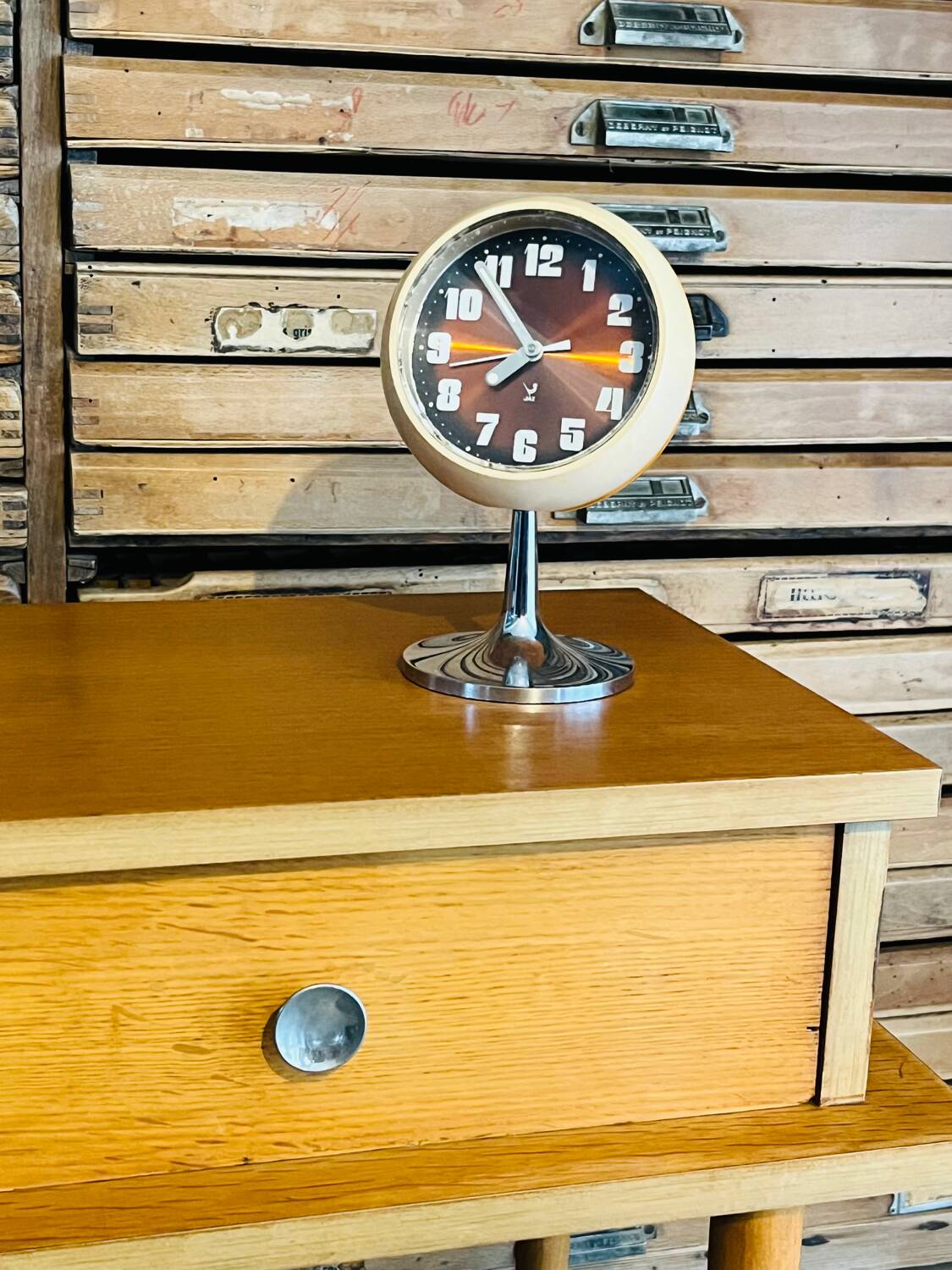 Space Age Jaz alarm clock “podic orange”