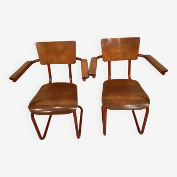 Pair of S-shaped tube school chairs