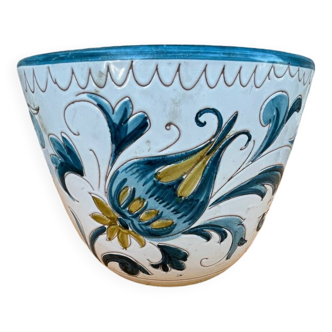 Slip pot cover